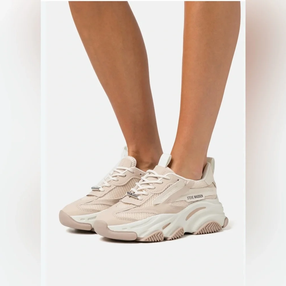 New‎ in box Steve Madden Possrssion Women's beige Chunky Sneakers
